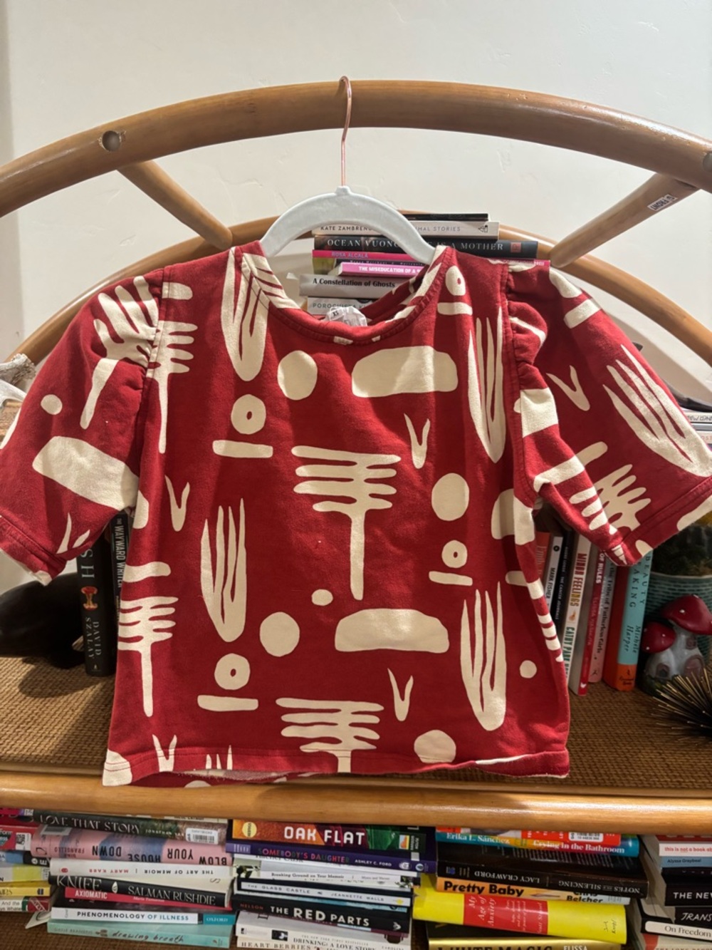 Red Abstract-Print Crop Top - Women's Short Sleeve